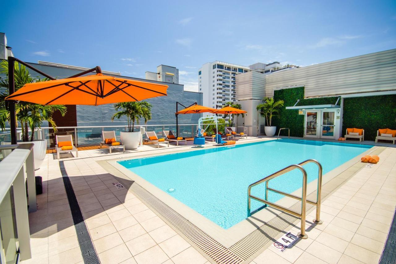 Iberostar Waves Berkeley Shore Miami Beach Exterior photo