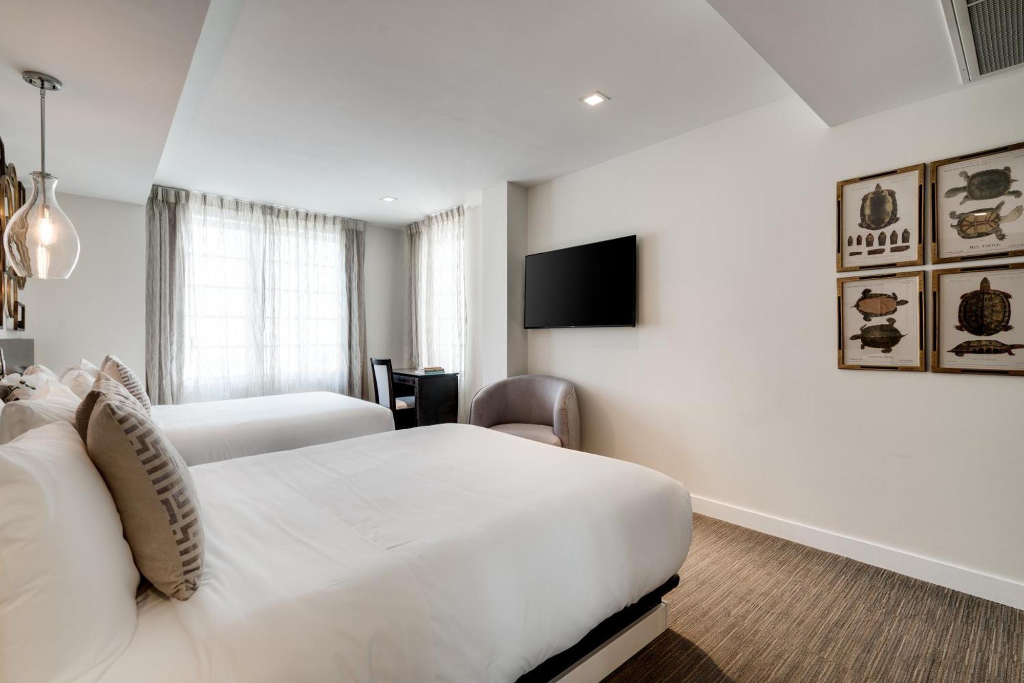 Iberostar Waves Berkeley Shore Miami Beach Room photo