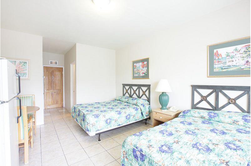 Iberostar Waves Berkeley Shore Miami Beach Room photo