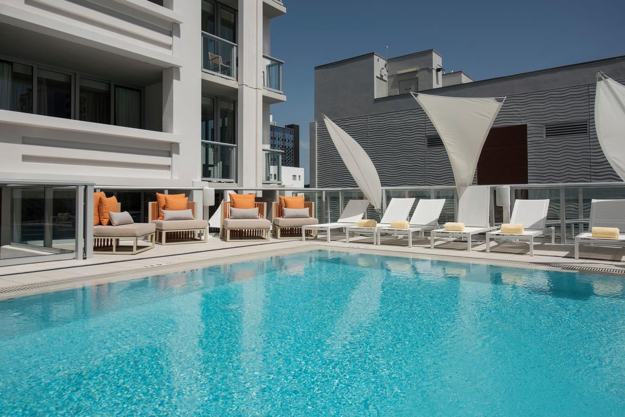 Iberostar Waves Berkeley Shore Miami Beach Exterior photo